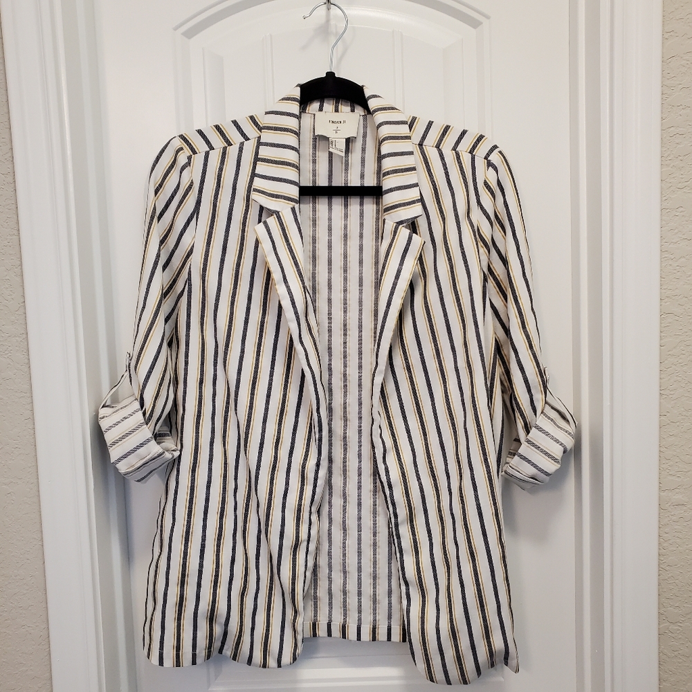 Forever 21 Striped Button-less Blazer - S